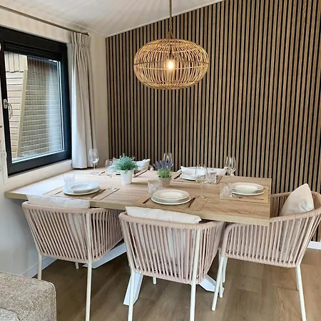 Pleasant With Veranda Holiday home