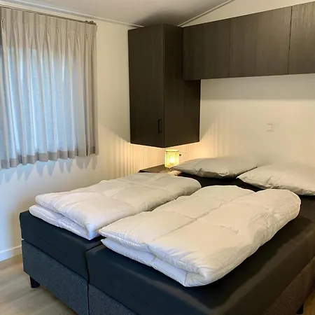 Pleasant With Veranda * Sint Maartensvlotbrug