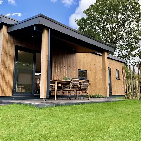 Pleasant With Veranda * Sint Maartensvlotbrug